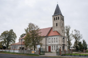 Szaradowo: kościół pw. św. Mikołaja Biskupa